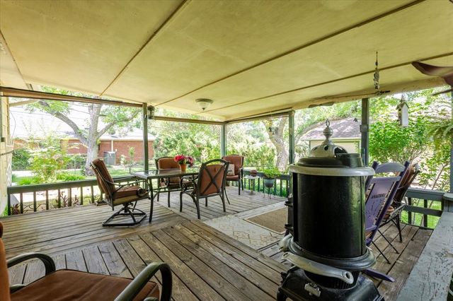 3908 Bandera Drive, De Cordova, TX 76049