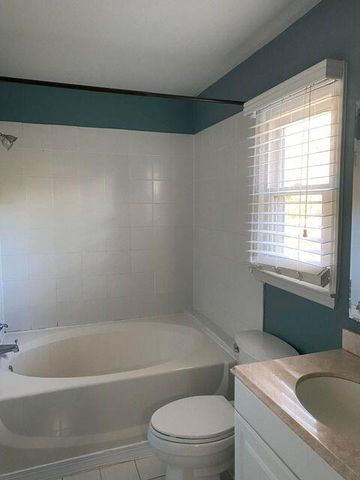 1229 Porchers Bluff Road A, Mount Pleasant, SC 29464