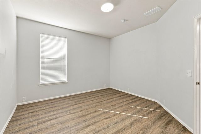 2812 THORNCREEK Lane, Fort Worth, TX 76177