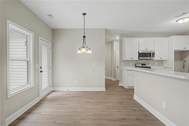 504 Iris Way, Villa Rica, GA 30180