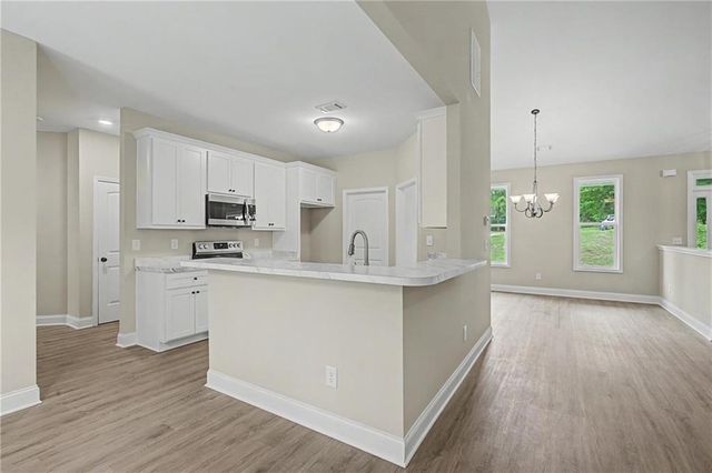 504 Iris Way, Villa Rica, GA 30180