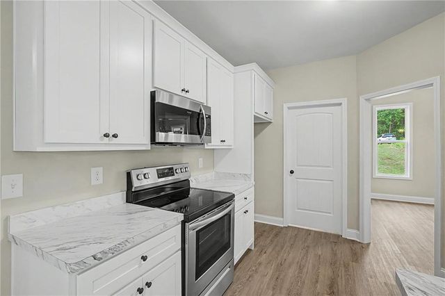 504 Iris Way, Villa Rica, GA 30180