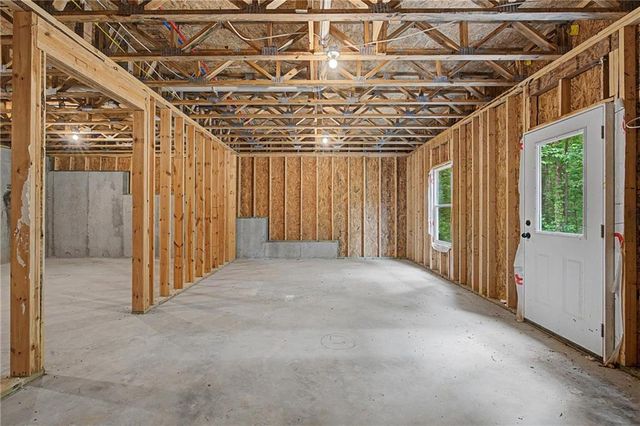 504 Iris Way, Villa Rica, GA 30180