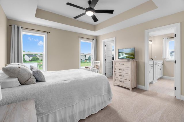 1581 Philipp Way, Shakopee, MN 55379