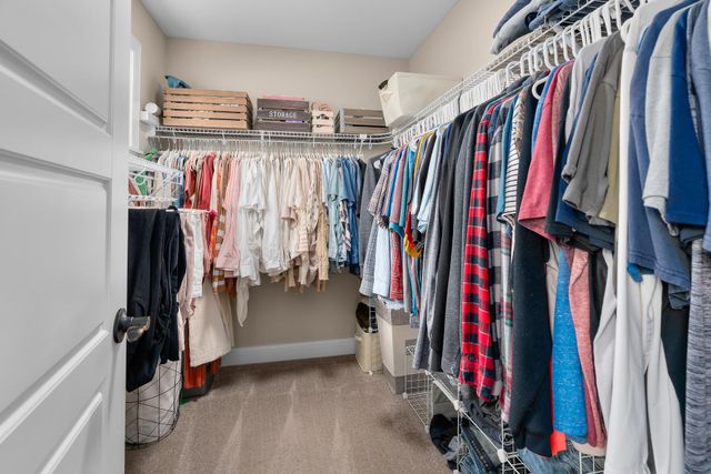 1581 Philipp Way, Shakopee, MN 55379