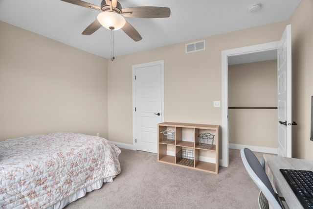 1581 Philipp Way, Shakopee, MN 55379