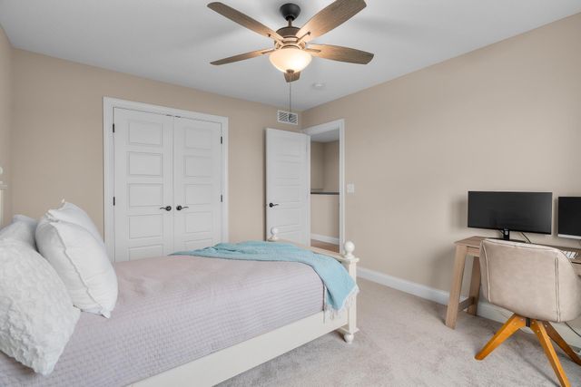 1581 Philipp Way, Shakopee, MN 55379