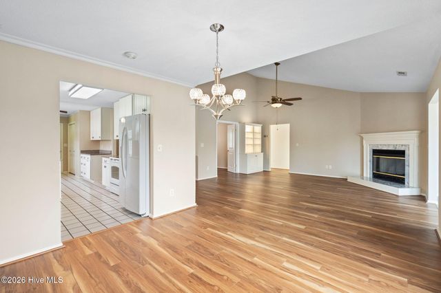 117 Widgeon Circle, Hampstead, NC 28443