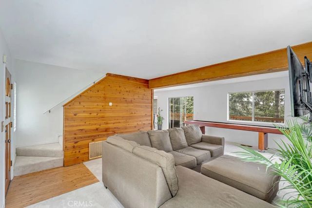 318 Old Toll Road, Lake Arrowhead, CA 92352