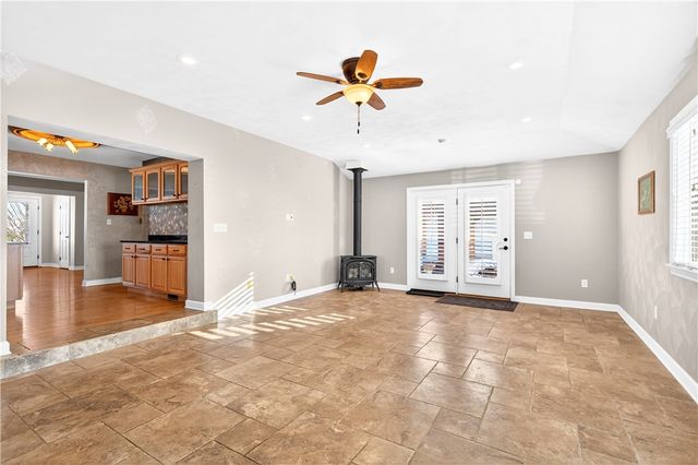 1238 Georges Station Rd, Hempfield Twp, PA 15601