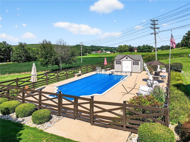 1238 Georges Station Rd, Hempfield Twp, PA 15601