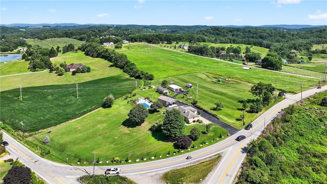 1238 Georges Station Rd, Hempfield Twp, PA 15601