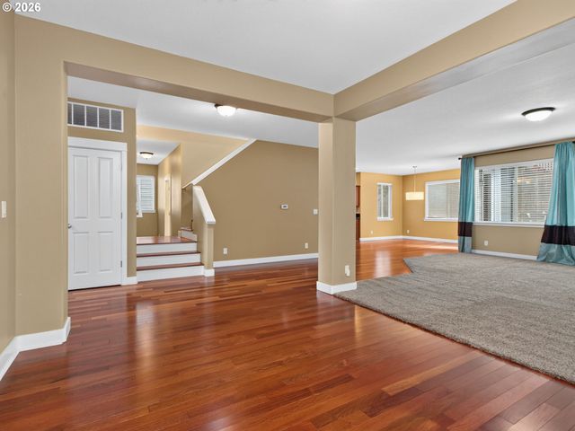 5273 Nw 127TH Ter, Portland, OR 97229