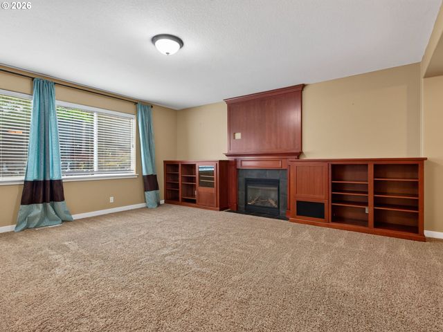 5273 Nw 127TH Ter, Portland, OR 97229