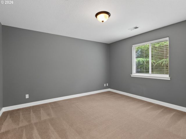 5273 Nw 127TH Ter, Portland, OR 97229