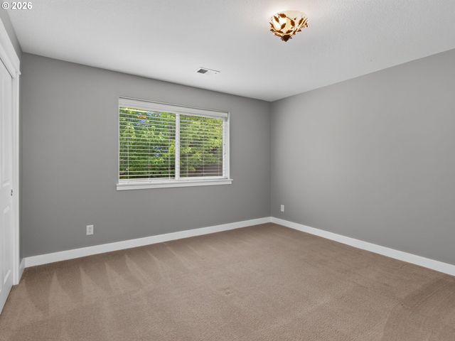 5273 Nw 127TH Ter, Portland, OR 97229