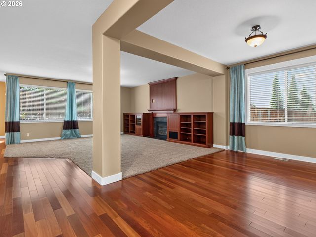 5273 Nw 127TH Ter, Portland, OR 97229