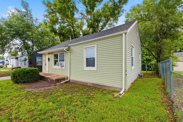 1232 N Pennsylvania, Wichita, KS 67214