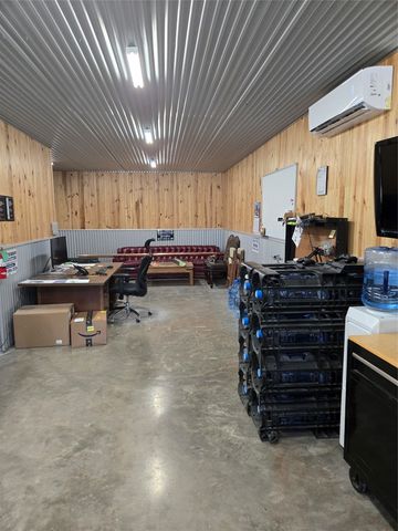 134a Cedar Creek Drive, Azle, TX 76020