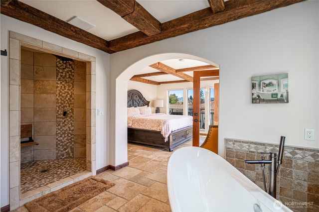 61 Washut Lane, Manson, WA 98831