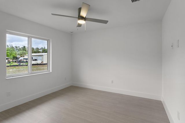 13177 47th Court N, West Palm Beach, FL 33411
