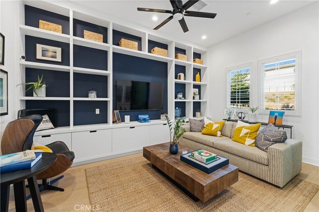 12401 Ridge Line Gate Court, Porter Ranch, CA 91326