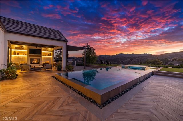 12401 Ridge Line Gate Court, Porter Ranch, CA 91326