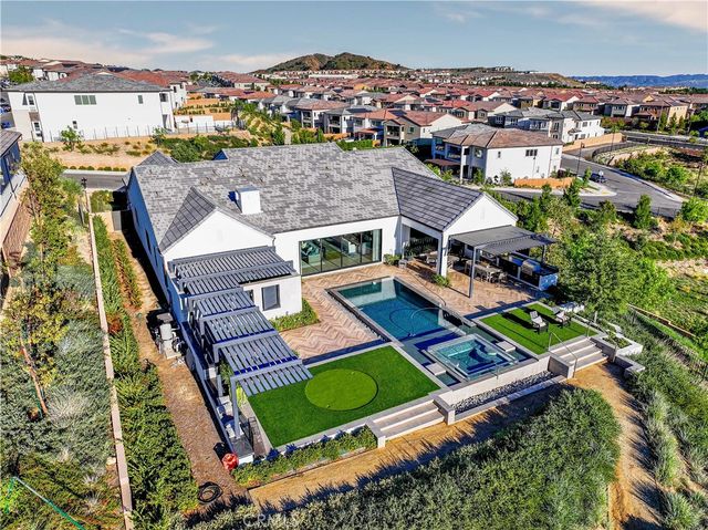 12401 Ridge Line Gate Court, Porter Ranch, CA 91326