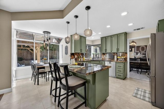 6024 Mcneely Way, Orangevale, CA 95662