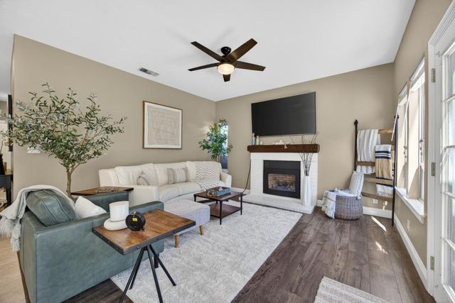 6024 Mcneely Way, Orangevale, CA 95662