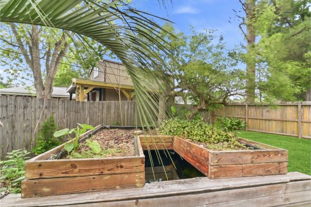 5007 W Plum Street, Pearland, TX 77581