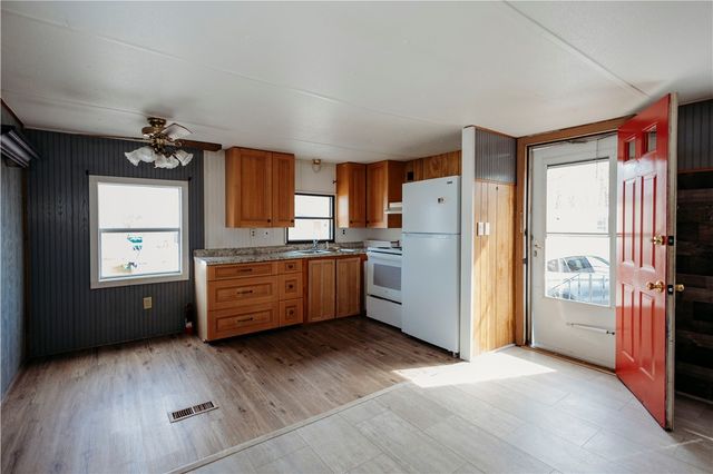 840 Forest Park Avenue, Middletown, RI 02842