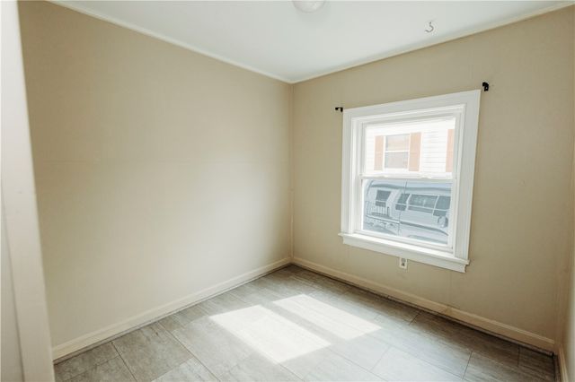 840 Forest Park Avenue, Middletown, RI 02842
