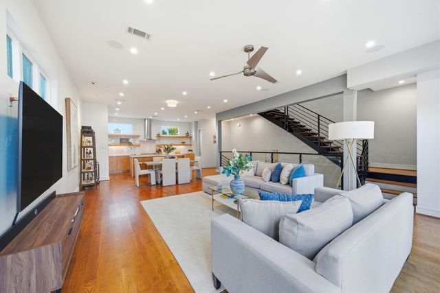 1405 Vermont Street A, Houston, TX 77006