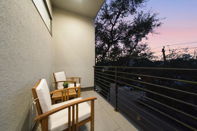 1405 Vermont Street A, Houston, TX 77006