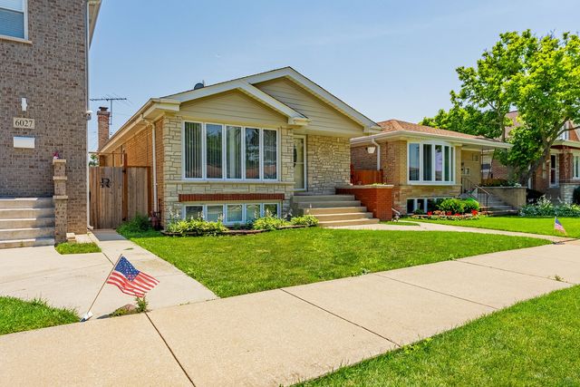 6031 S Normandy Avenue, Chicago, IL 60638