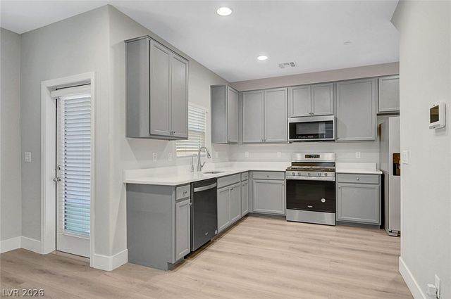 92 Mosso Niente Place, Henderson, NV 89011