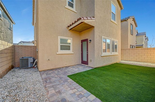 92 Mosso Niente Place, Henderson, NV 89011