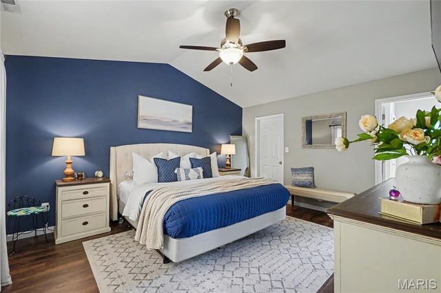 1001 Harmony Lake Parkway, St Peters, MO 63376