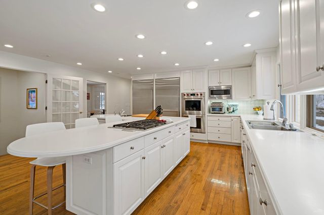 4604 Merilane, Edina, MN 55436