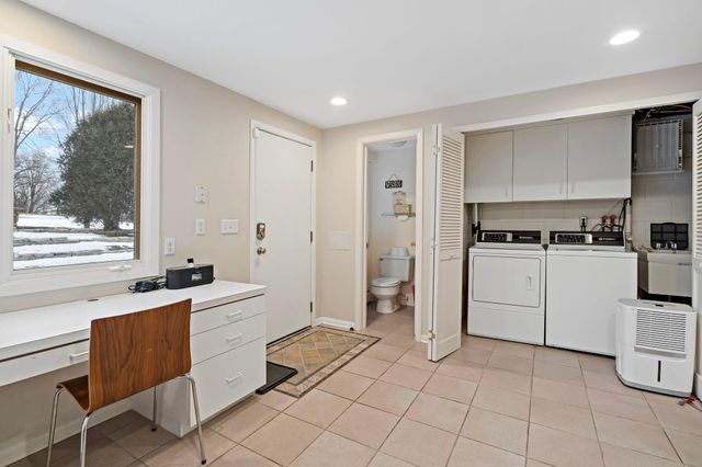 4604 Merilane, Edina, MN 55436