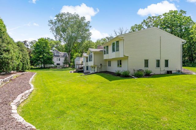 4604 Merilane, Edina, MN 55436
