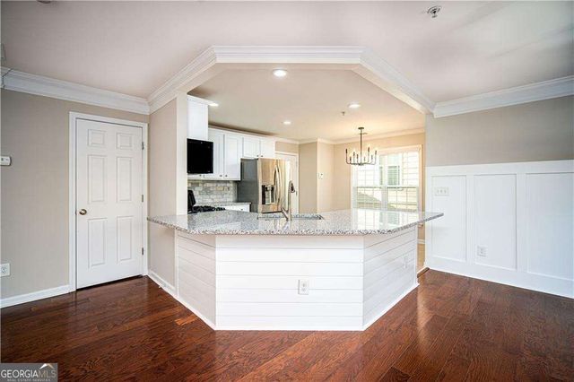 265 Balaban Circle, Woodstock, GA 30188