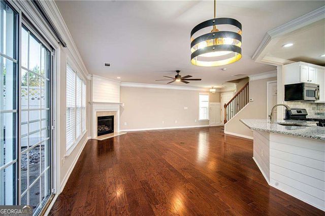 265 Balaban Circle, Woodstock, GA 30188