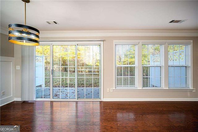 265 Balaban Circle, Woodstock, GA 30188