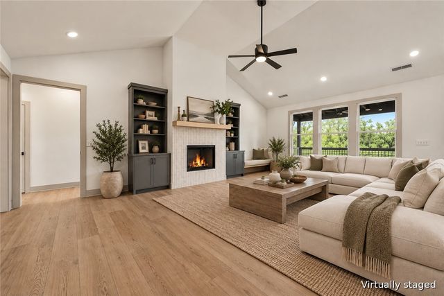 240 Kinross Drive, Bella Vista, AR 72715