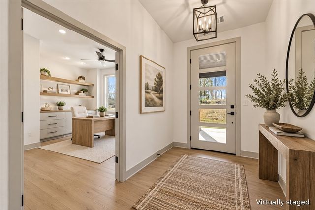 240 Kinross Drive, Bella Vista, AR 72715