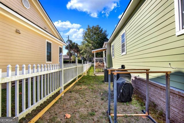 1015 W 36th Street, Savannah, GA 31415