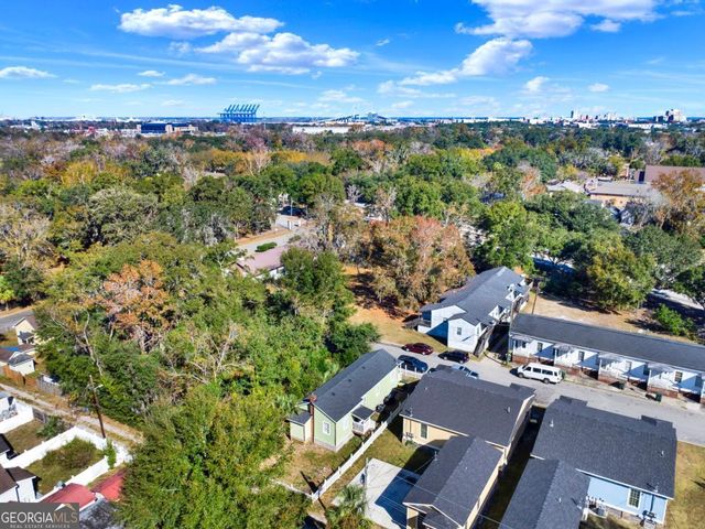 1015 W 36th Street, Savannah, GA 31415