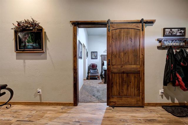 330730 E 860 Road, Wellston, OK 74881